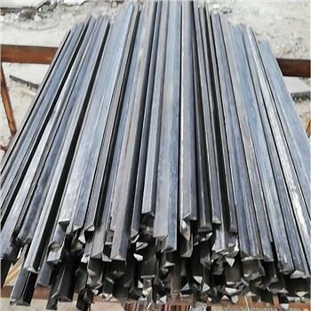 Trójkątny pręt ze stali miękkiej Ss400